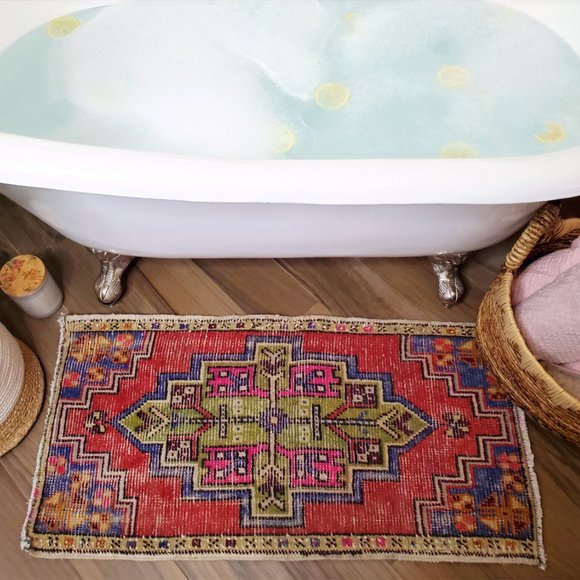 010 - KAITLYN - Picture 2 of 4